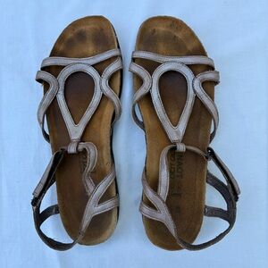 NAOT Dorith Leather Strappy Sandals Pink Silver US 9 EU 40 cork comfort arch
